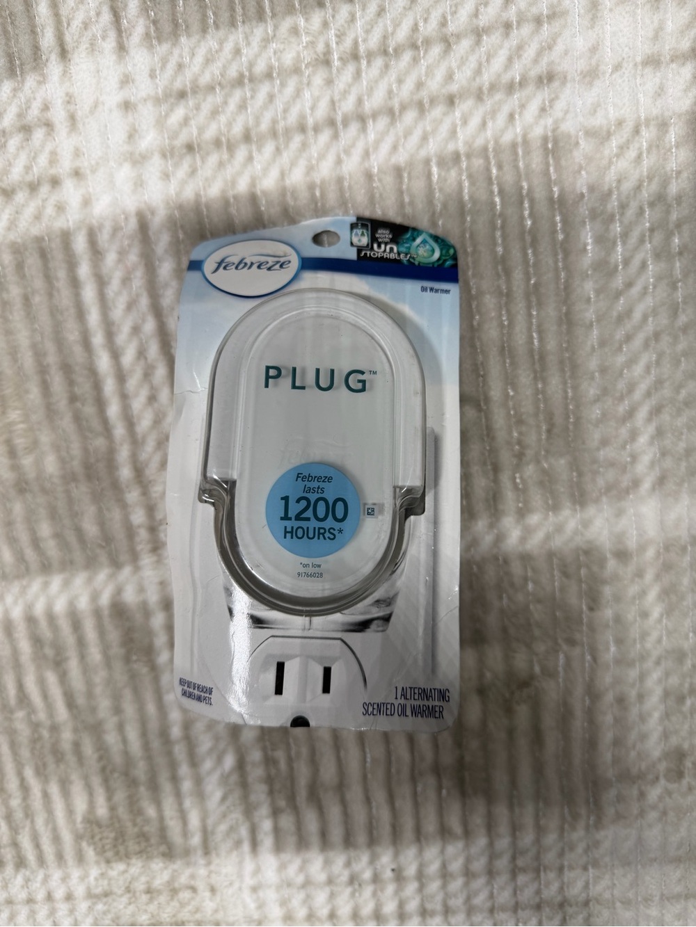 Febreze White Plug-In Scented Oil Warmer